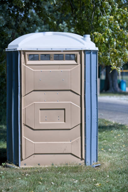 Best Portable bathroom rental  in Tanglewilde, WA
